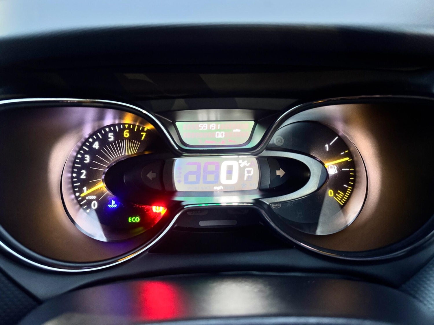 Used Renault Captur 2014 for sale - 76801730: Photo 10