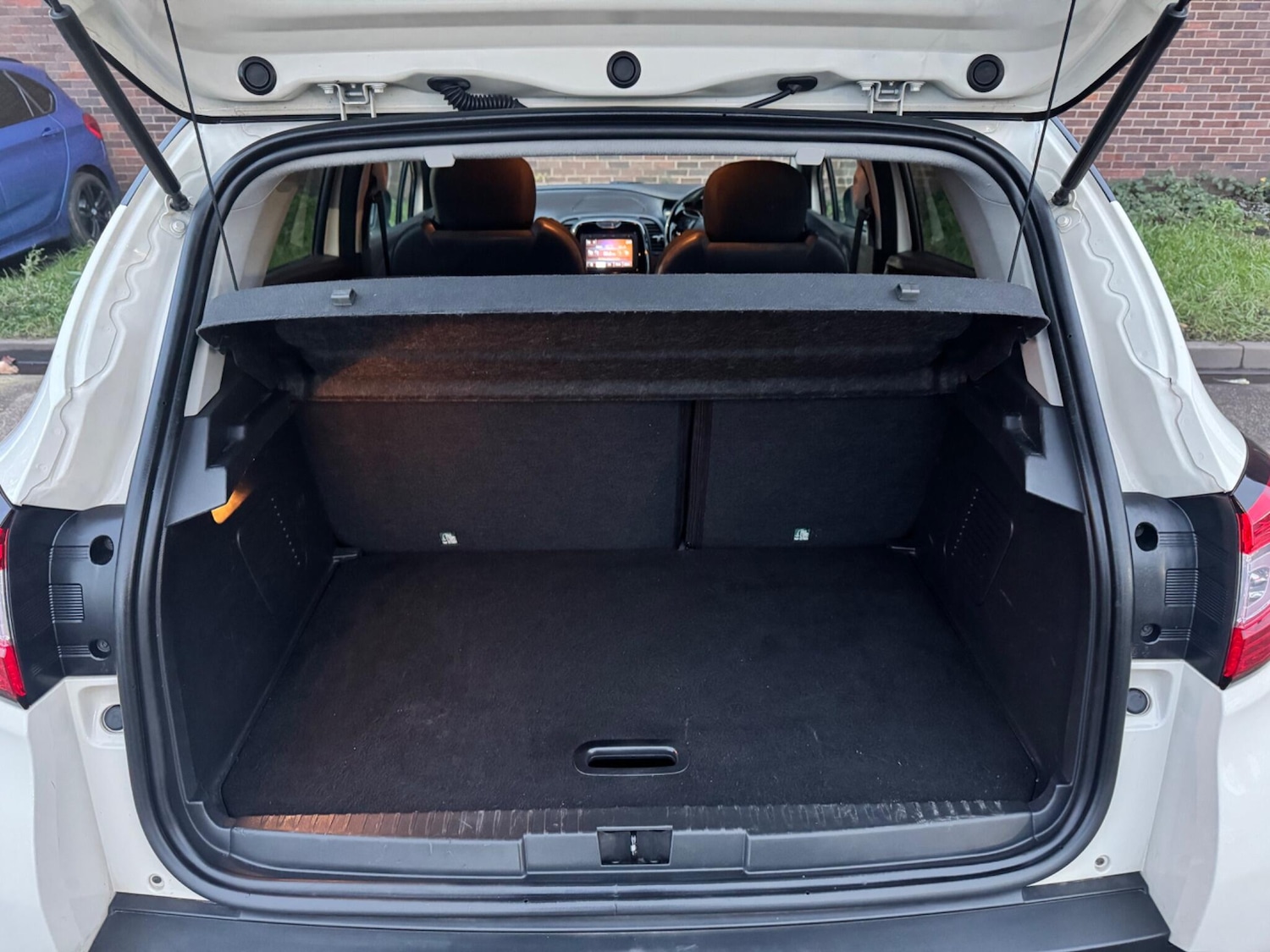 Used Renault Captur 2014 for sale - 76801730: Photo 18