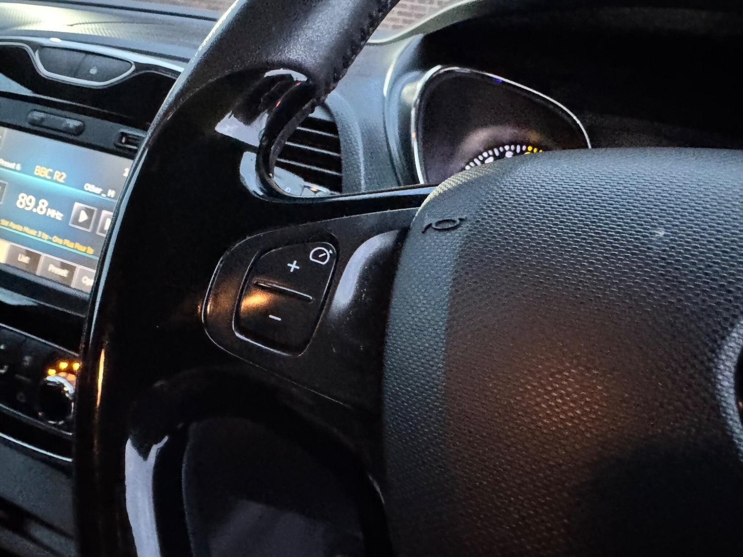 Used Renault Captur 2014 for sale - 76801730: Photo 31