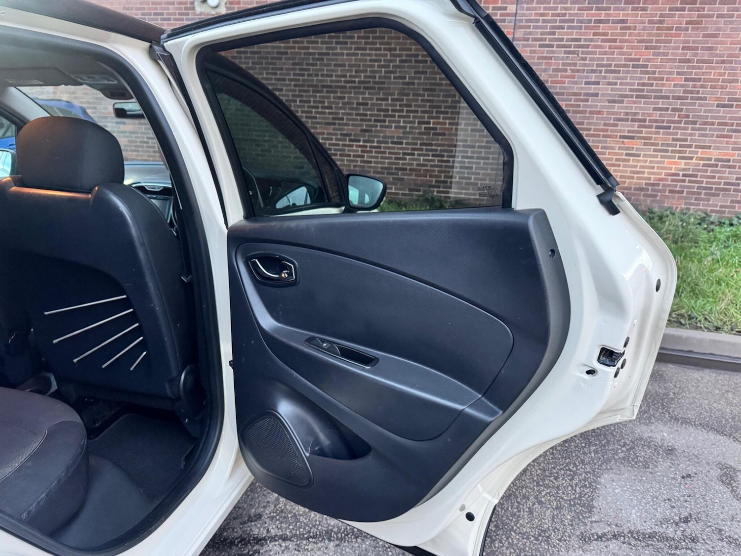 Used Renault Captur 2014 for sale - 76801730: Photo 36