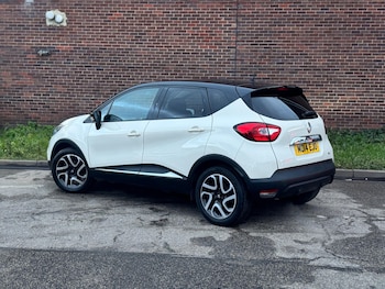 Used Renault Captur 2014 for sale - 76801730: Photo
