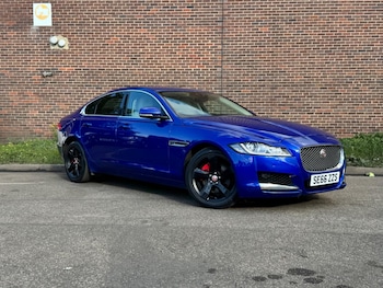 Used Jaguar XF 2016 for sale - 75600643: Photo