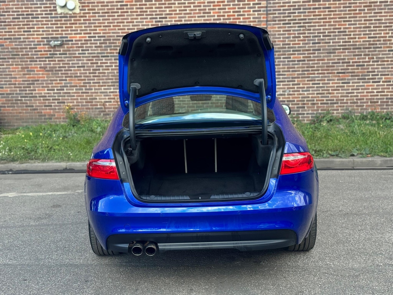 Vehicle 42