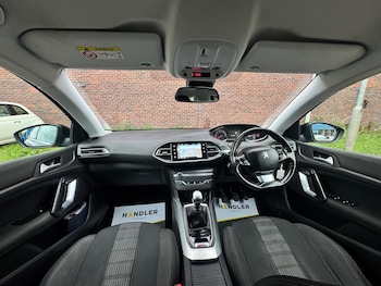 Used Peugeot 308 2016 for sale - 75459233: Photo