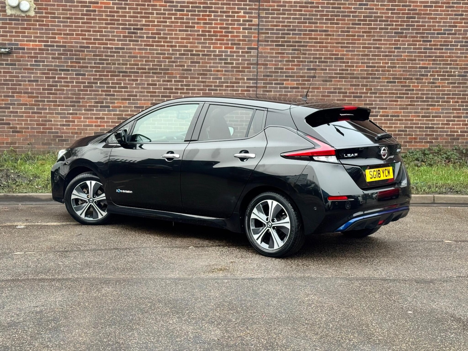 Used Nissan Leaf 2018 for sale - 77358478: Photo 14