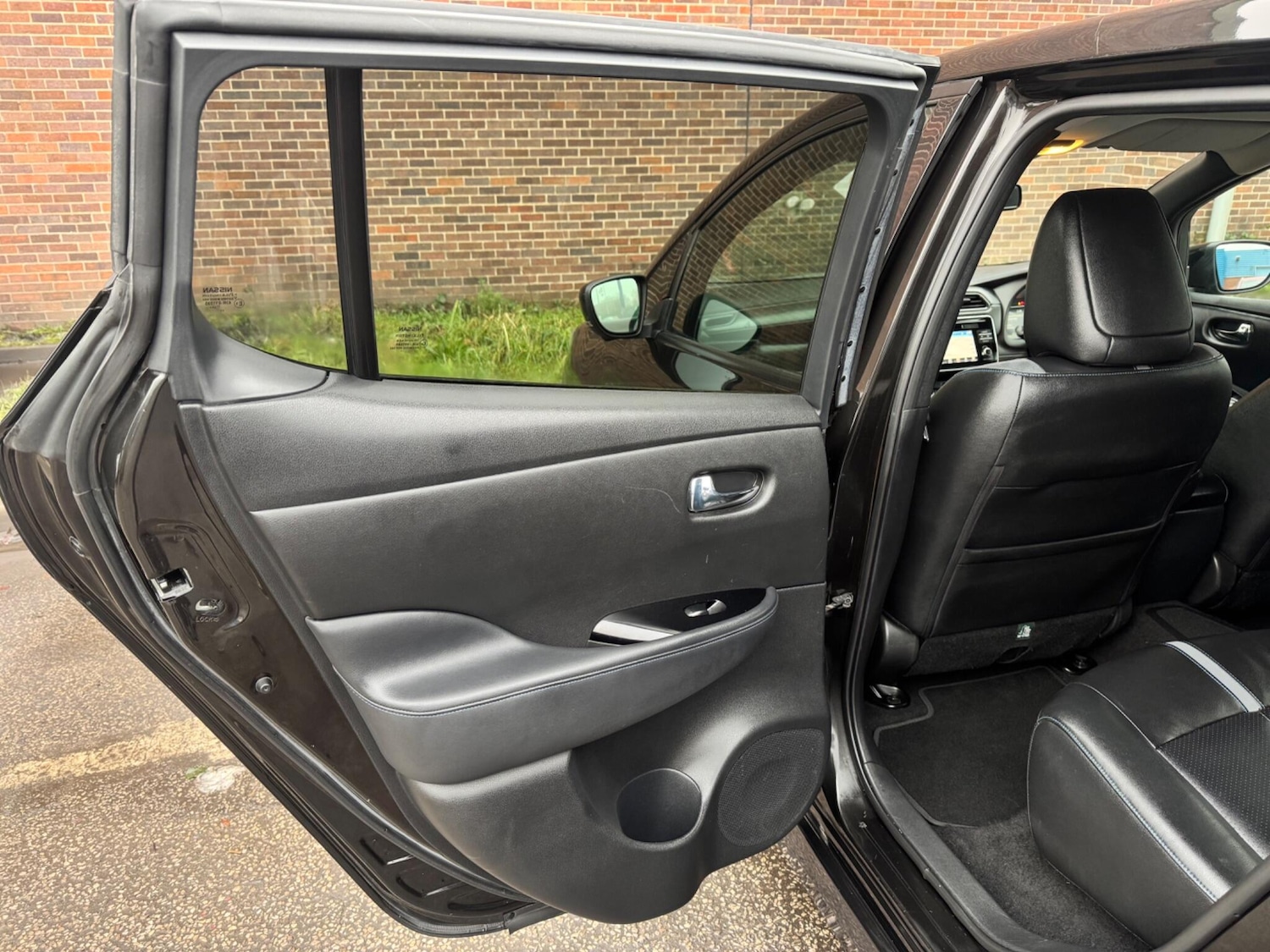 Used Nissan Leaf 2018 for sale - 77358478: Photo 35