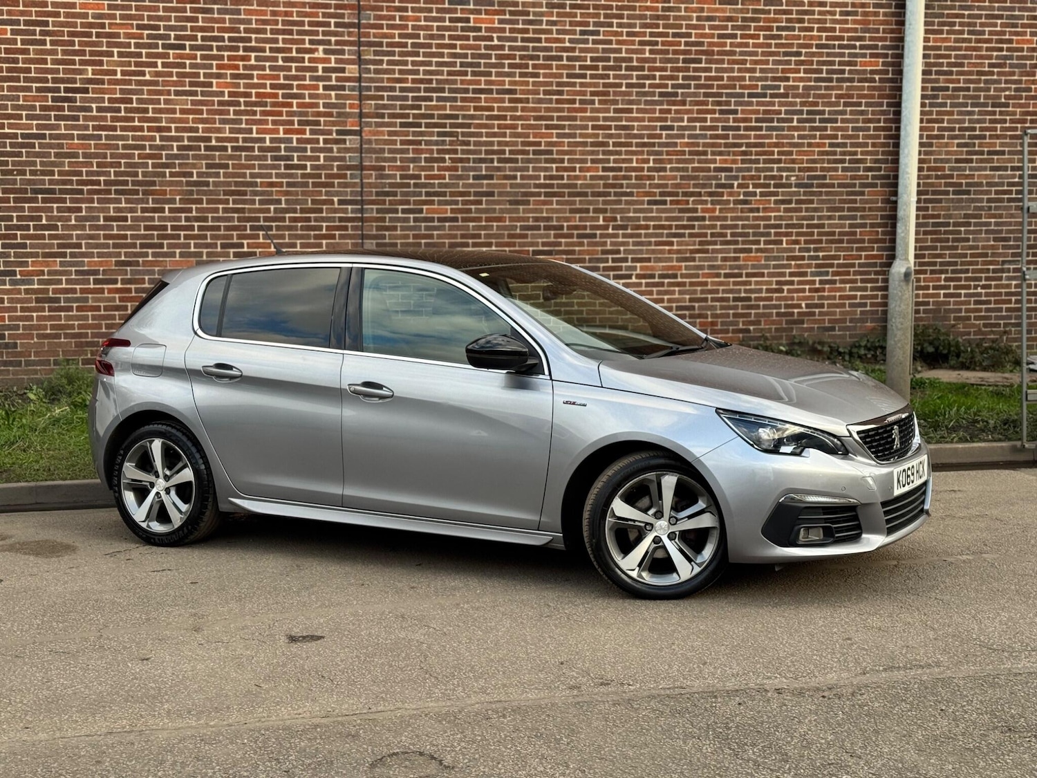 Used Peugeot 308 2020 for sale - 77839372: Photo 13