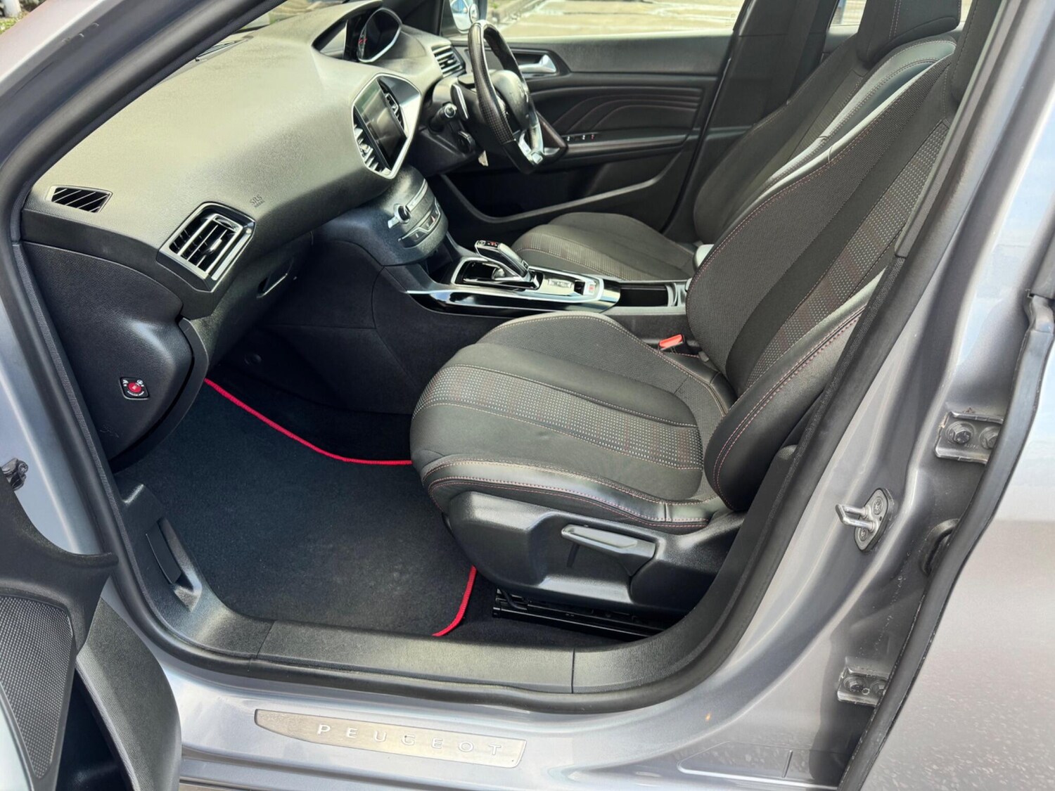 Used Peugeot 308 2020 for sale - 77839372: Photo 49