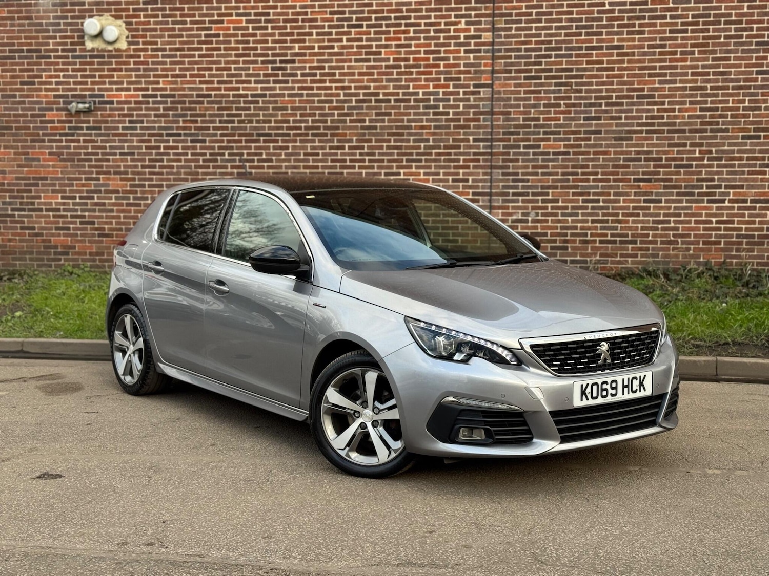 Used Peugeot 308 2020 for sale - 77839372: Photo 7