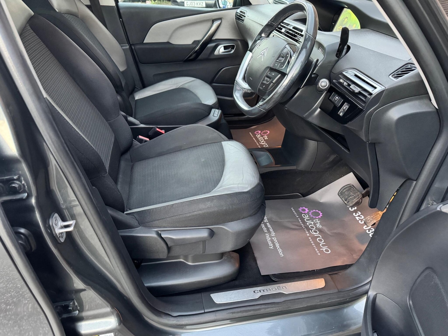 Used Citroen C4 Grand Picasso 2015 for sale - 76521758: Photo 28