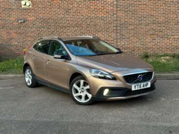 Used Volvo V40 Cross Country 2015 for sale - 75187303: Photo
