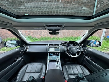 Used Land Rover Range Rover Sport 2019 for sale - 78504488: Photo