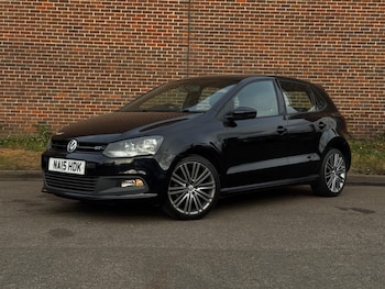 Used Volkswagen Polo 2015 for sale - 79540130: Photo
