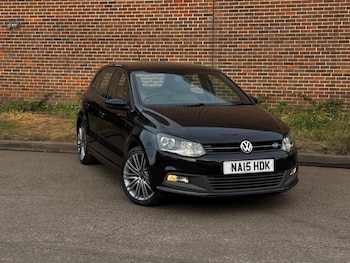 Used Volkswagen Polo 2015 for sale - 79540130: Photo