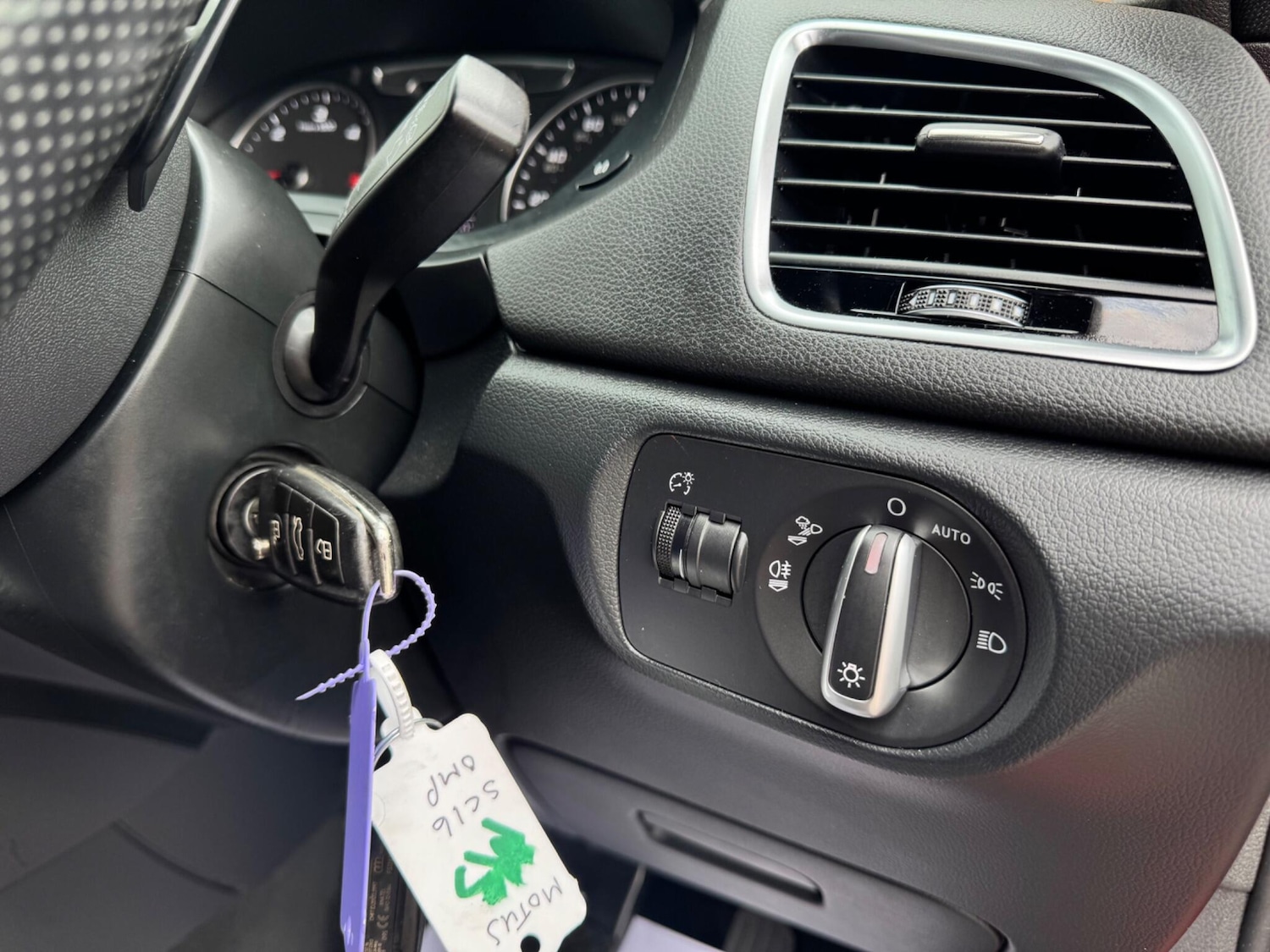 Used Audi Q3 2016 for sale - 76991373: Photo 24