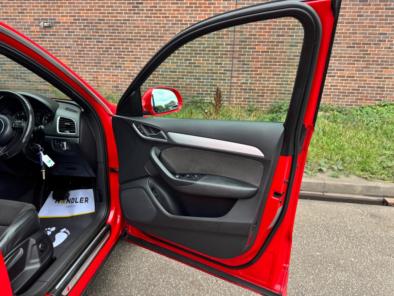 Used Audi Q3 2016 for sale - 76991373: Photo 32