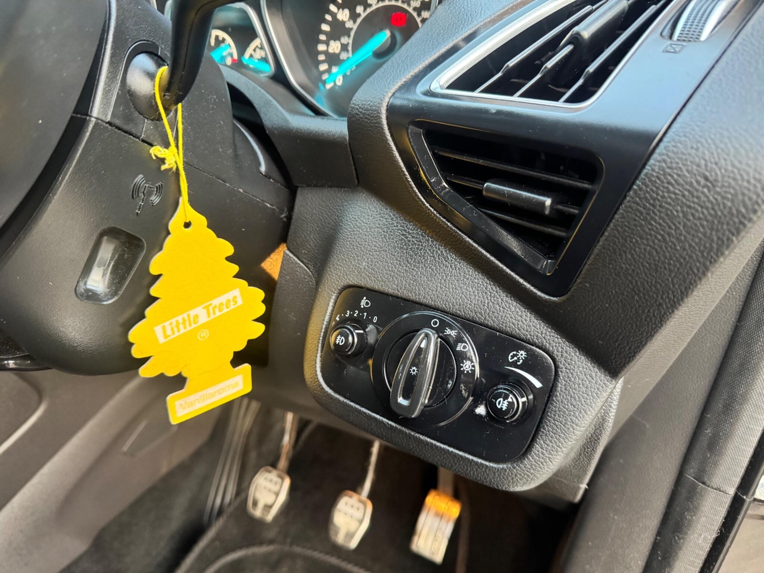 Used Ford Kuga for sale - 77807676: Photo 28