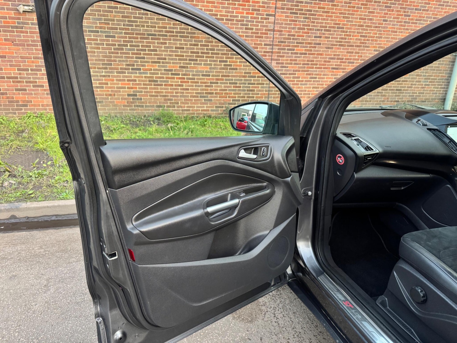 Used Ford Kuga for sale - 77807676: Photo 34