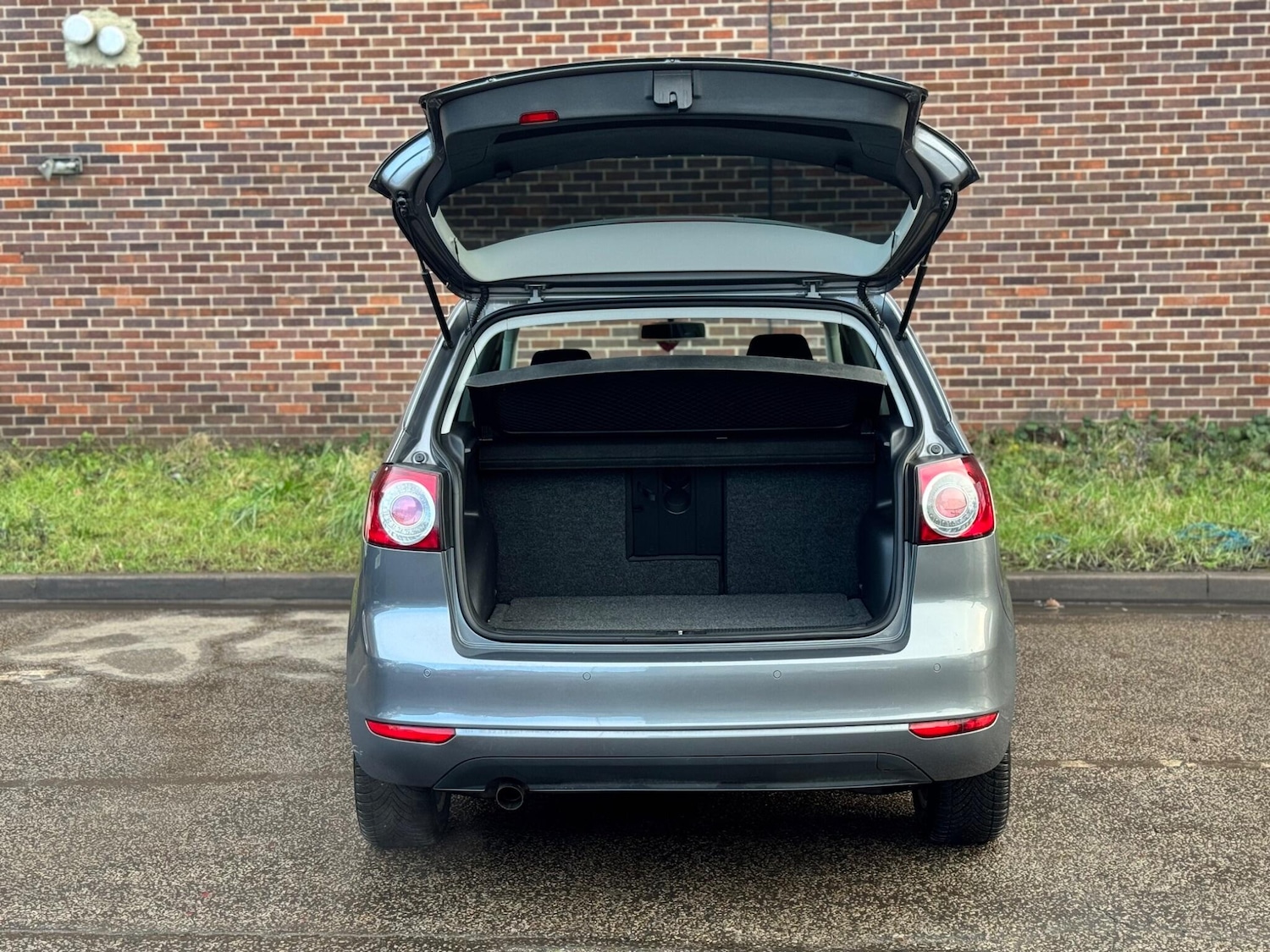 Used Volkswagen Golf Plus 2011 for sale - 77659125: Photo 12