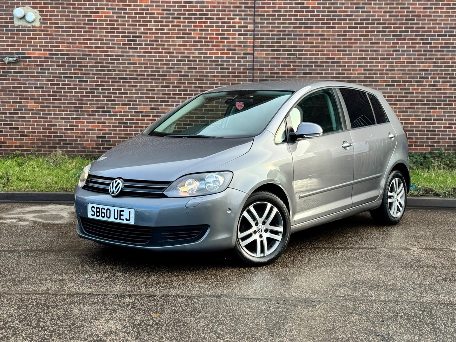 Used Volkswagen Golf Plus 2011 for sale - 77659125: Photo 2