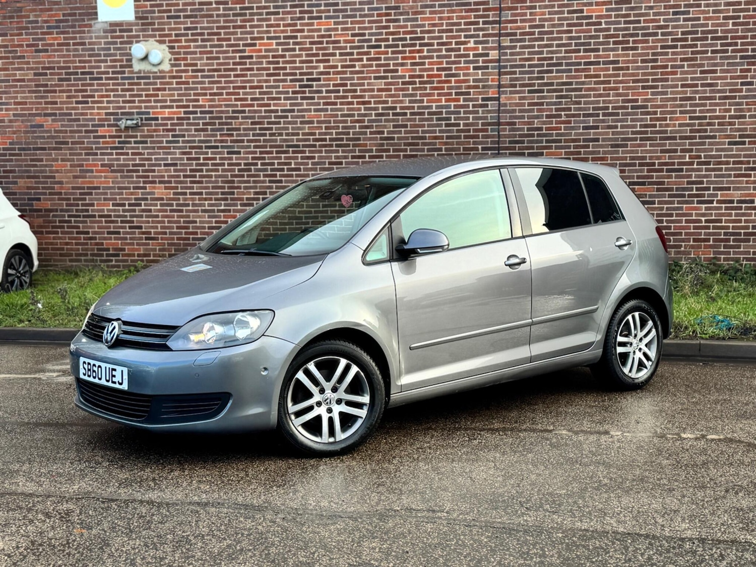 Used Volkswagen Golf Plus 2011 for sale - 77659125: Photo 9