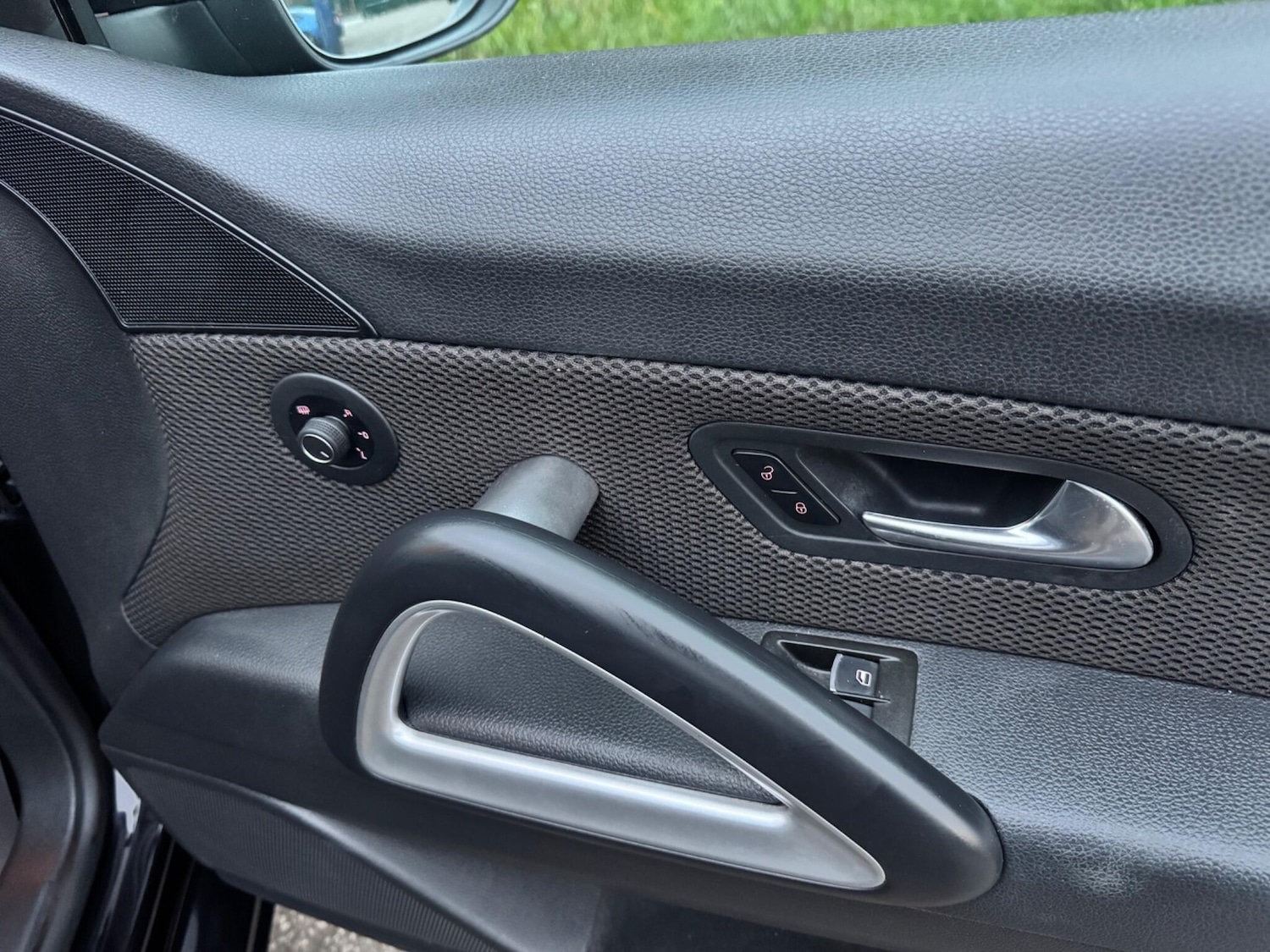 Used Volkswagen Scirocco 2016 for sale - 76996434: Photo 33