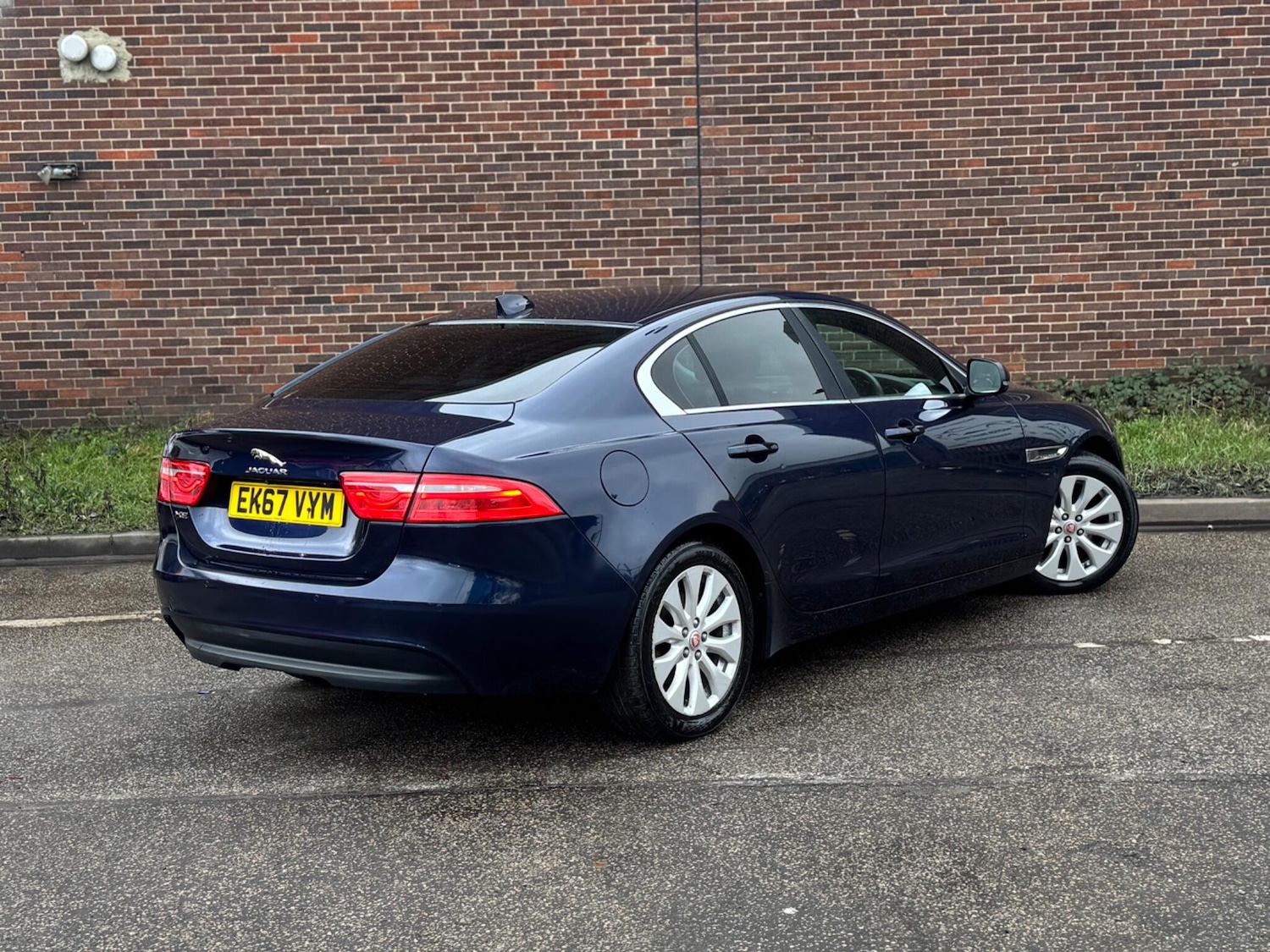 Used Jaguar XE 2017 for sale - 77304883: Photo 13