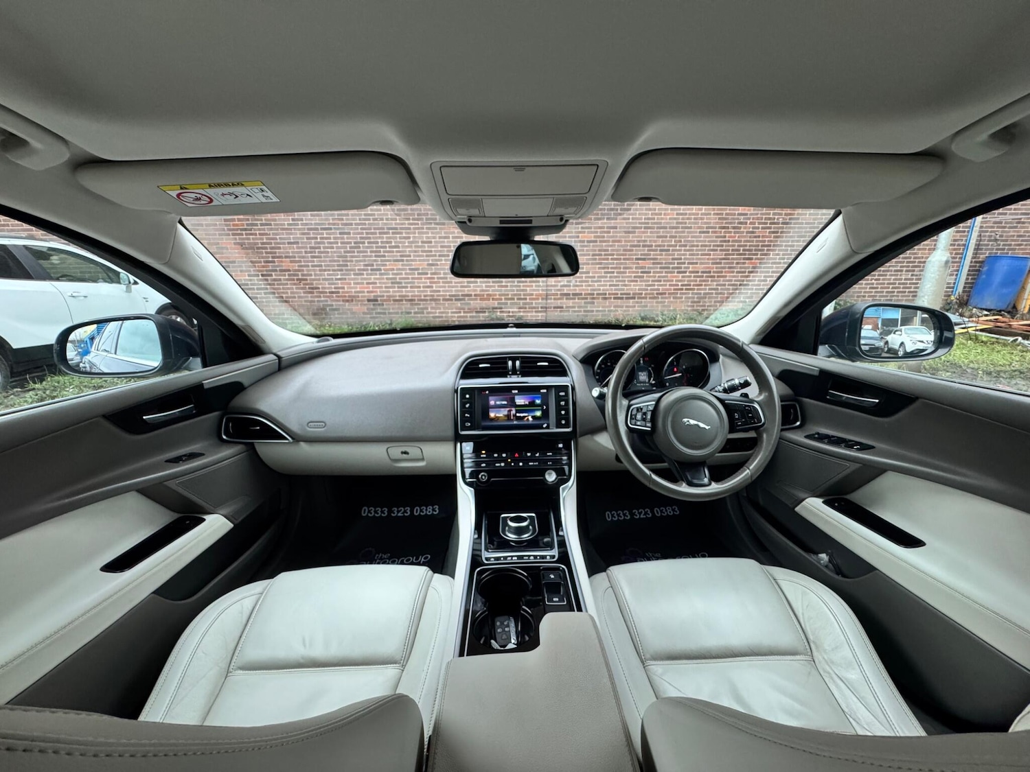 Used Jaguar XE 2017 for sale - 77304883: Photo 3