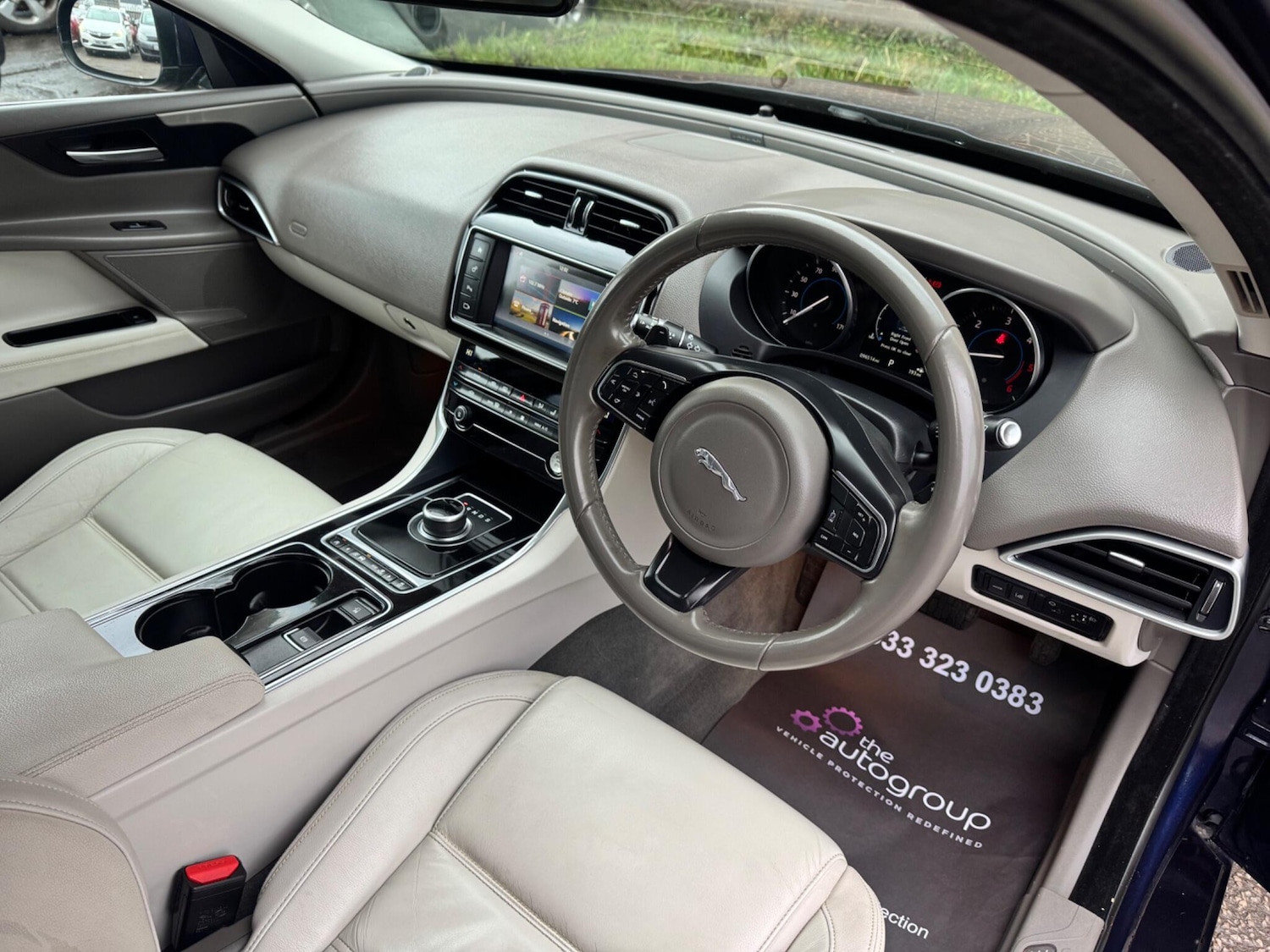 Used Jaguar XE 2017 for sale - 77304883: Photo 41