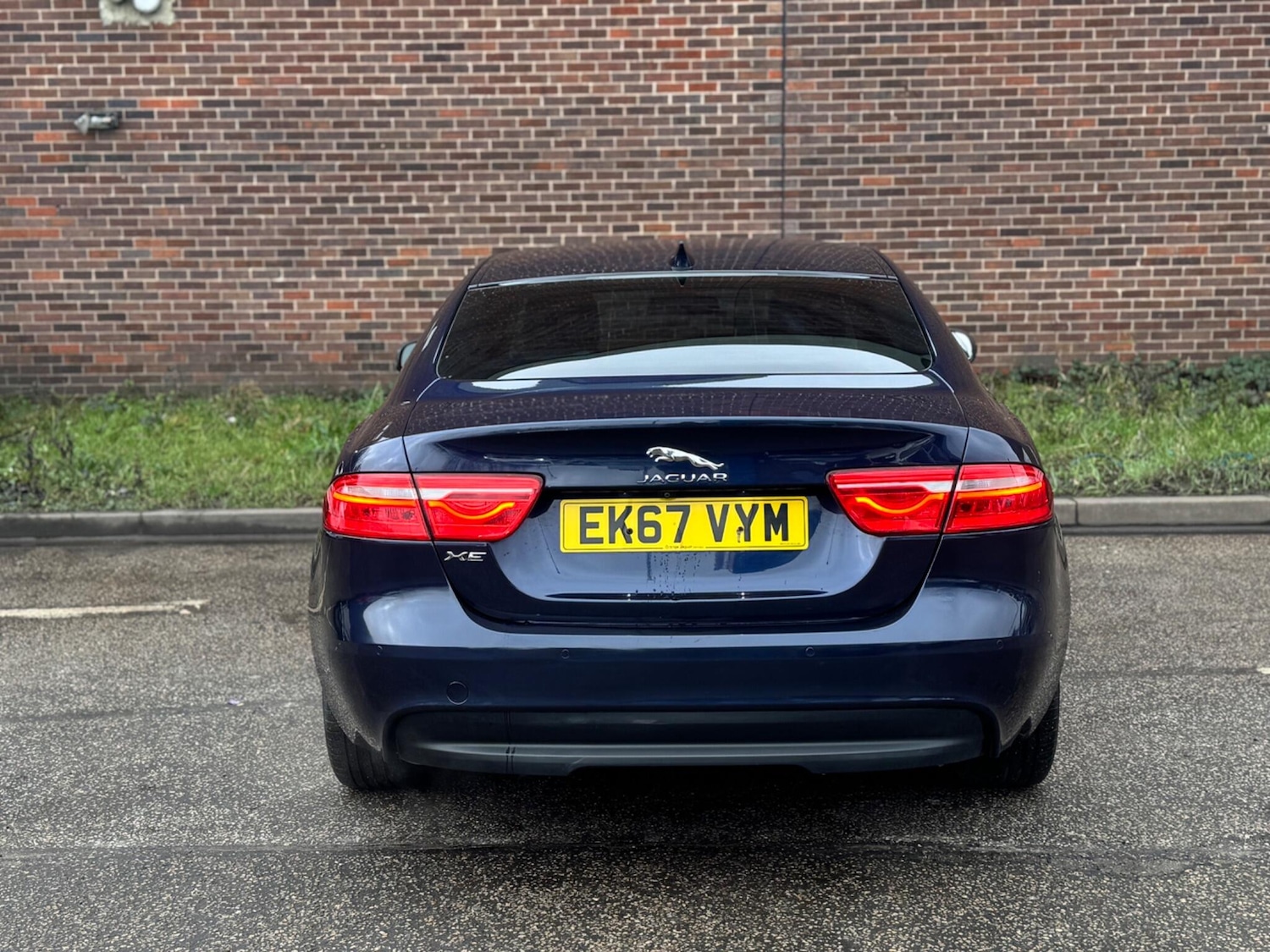 Used Jaguar XE 2017 for sale - 77304883: Photo 5