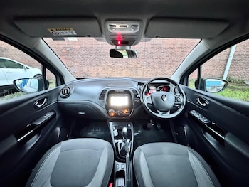 Used Renault Captur 2017 for sale - 77440780: Photo