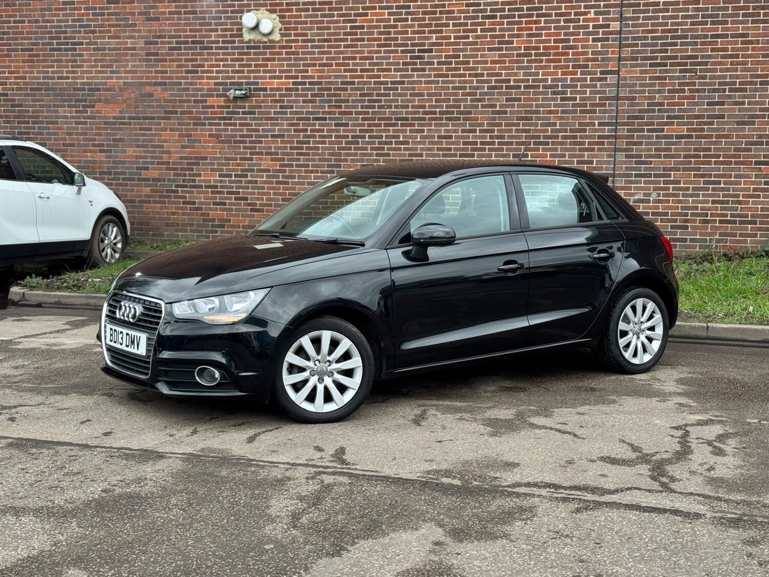 Used Audi A1 for sale - 77683940: Photo 11
