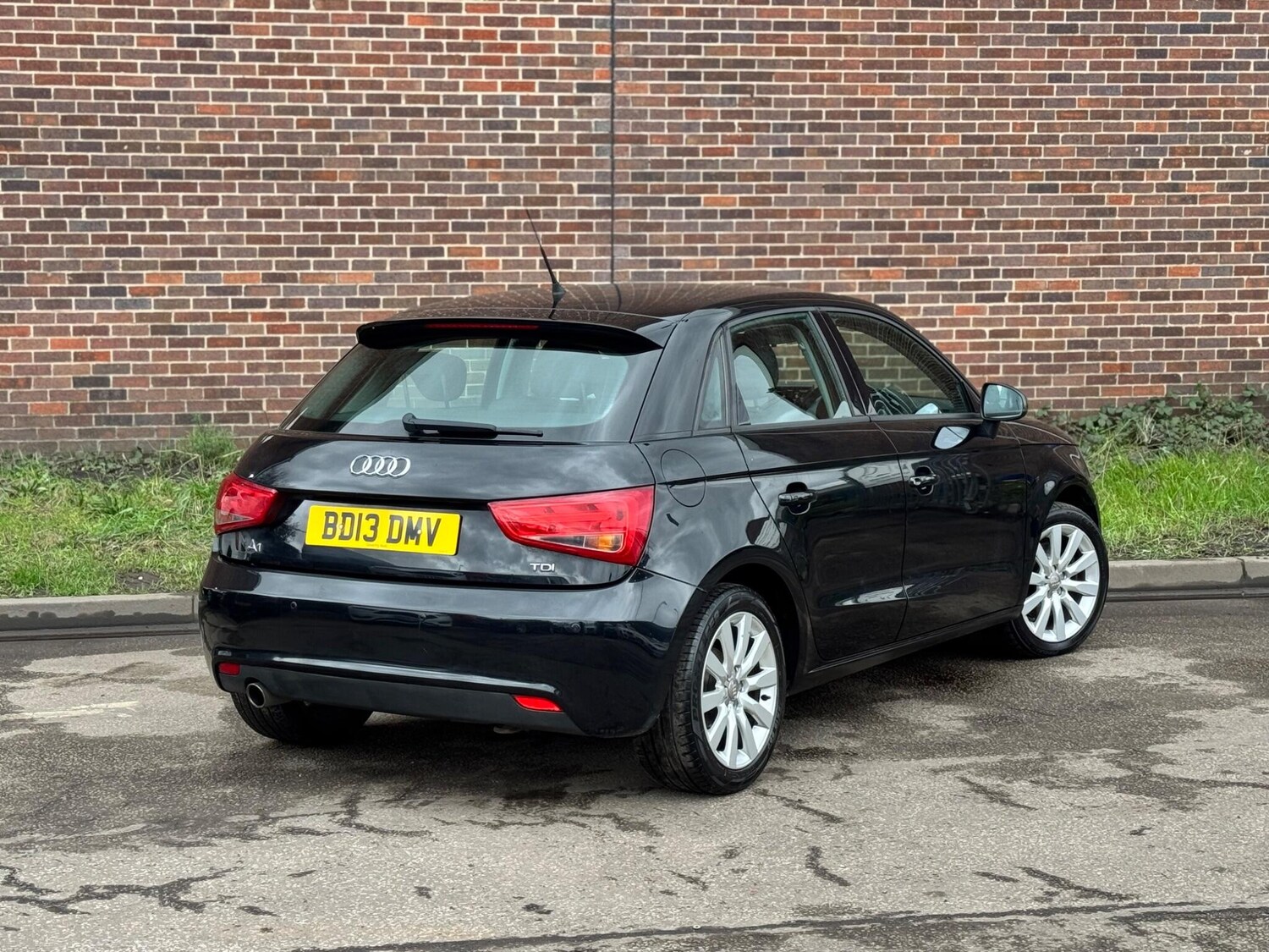 Used Audi A1 for sale - 77683940: Photo 16
