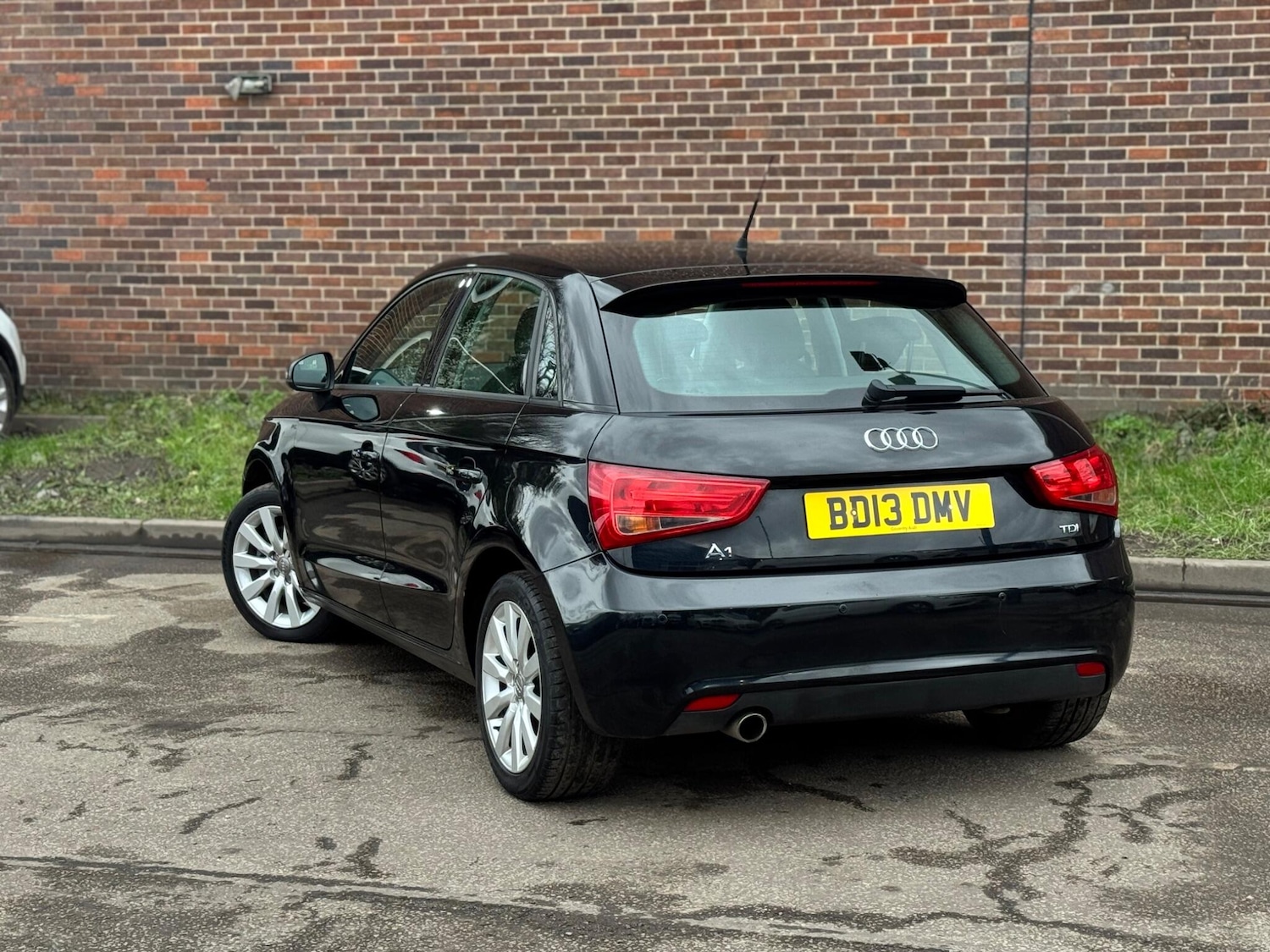 Used Audi A1 for sale - 77683940: Photo 4