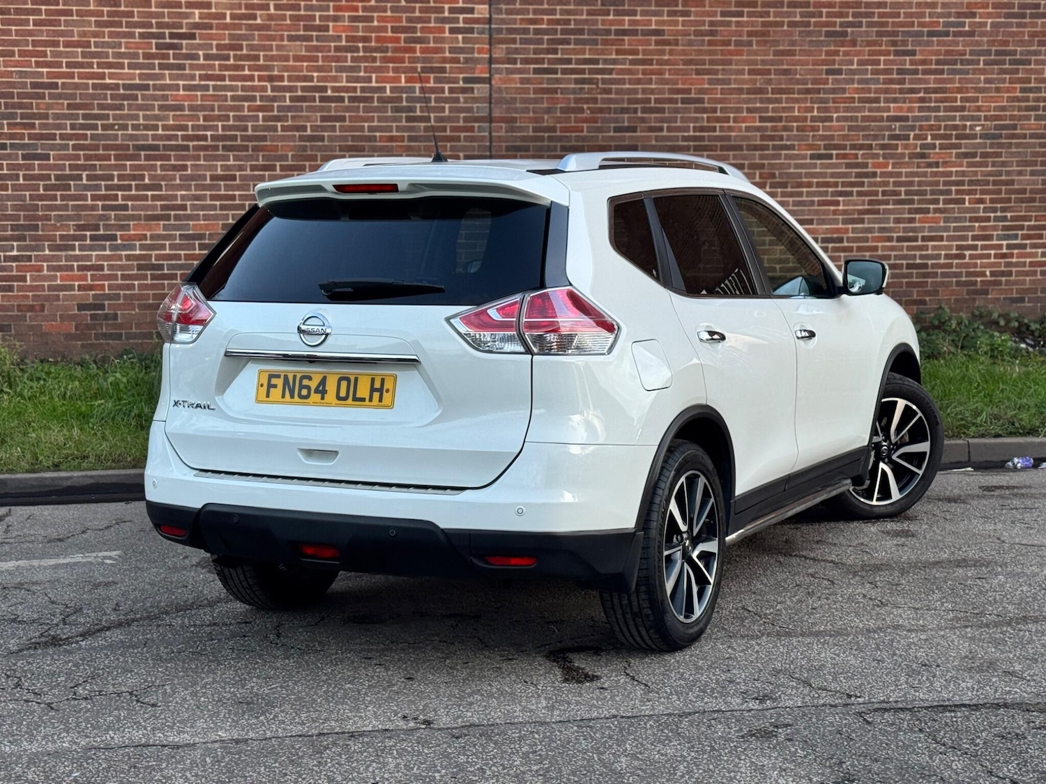 Used Nissan X-Trail for sale - 76780568: Photo 15