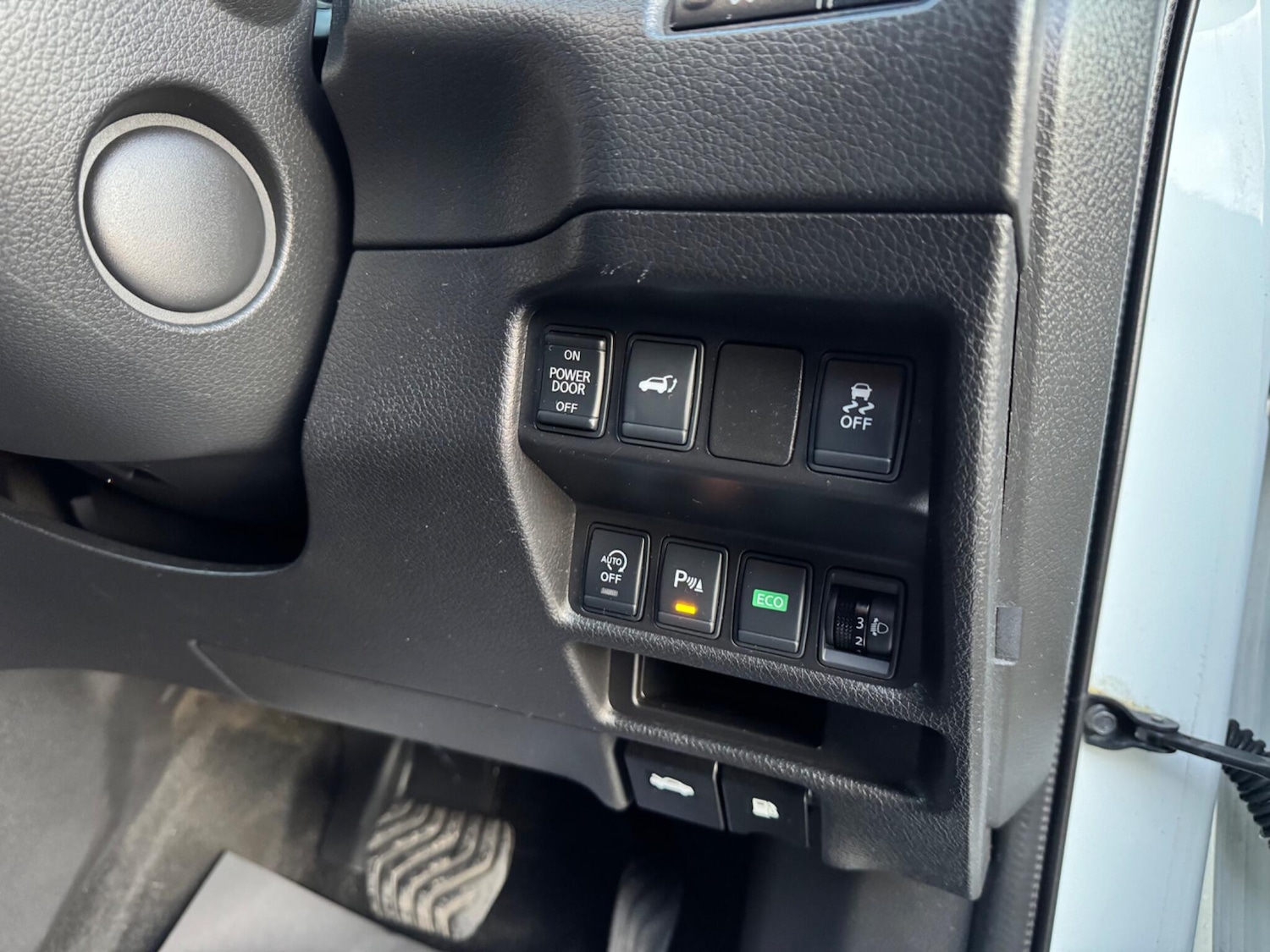 Used Nissan X-Trail for sale - 76780568: Photo 44