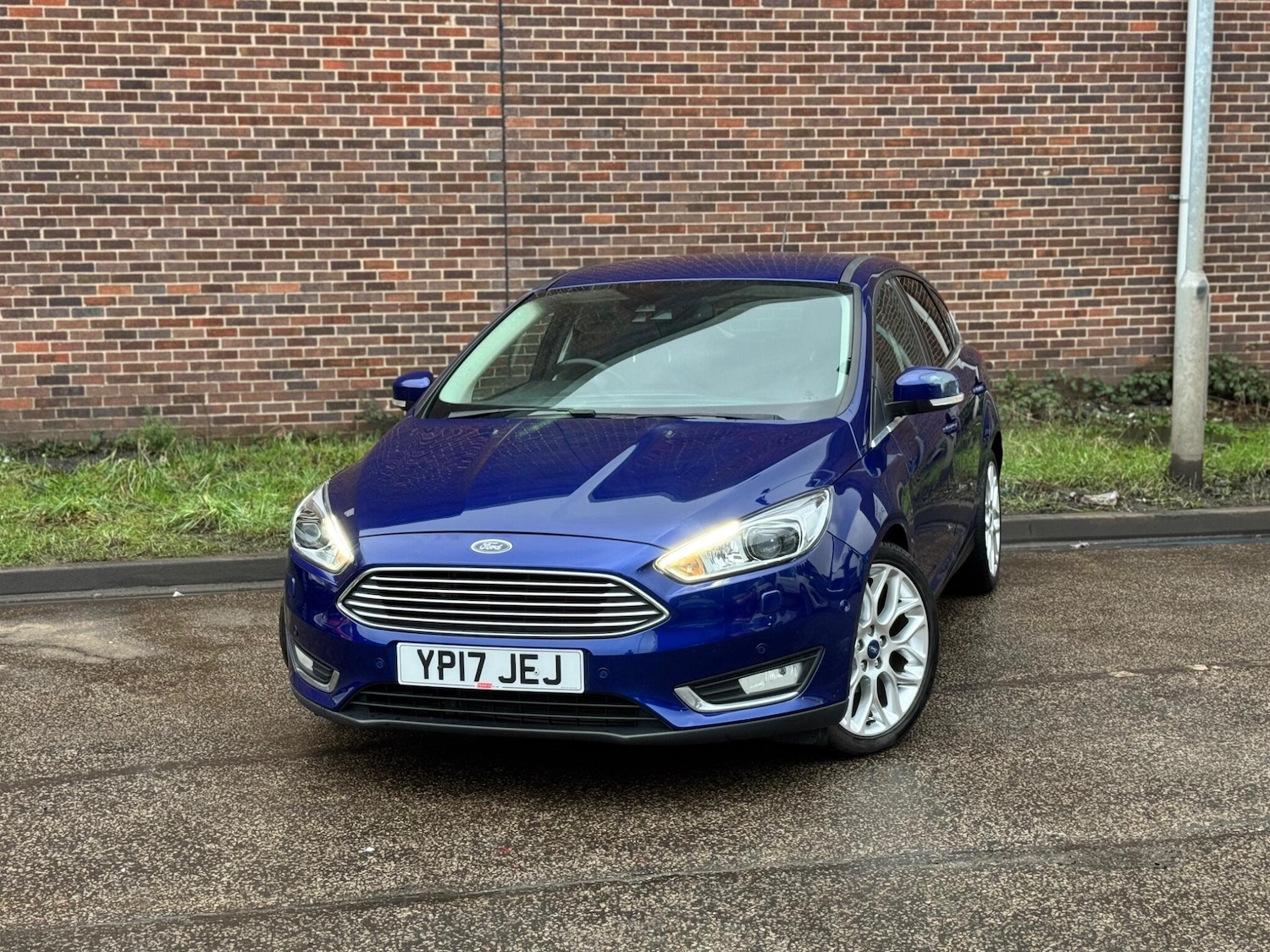 Used Ford Focus 2017 for sale - 77612698: Photo 11