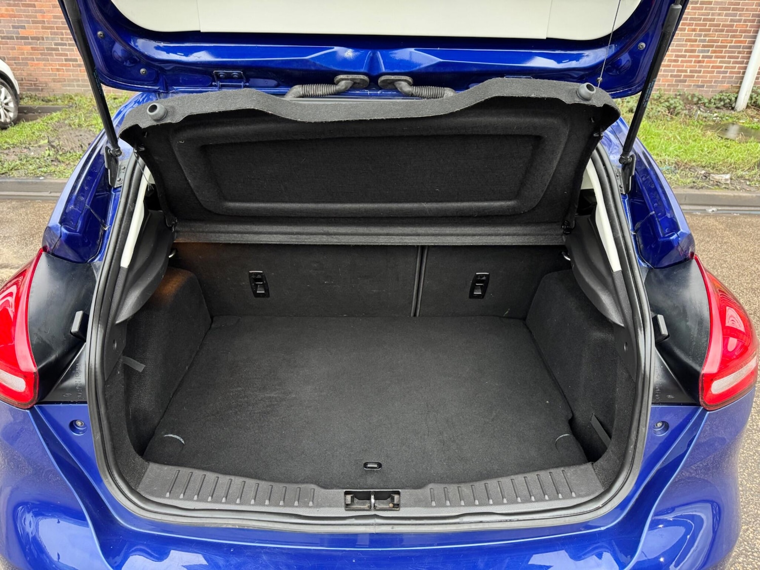 Used Ford Focus 2017 for sale - 77612698: Photo 21