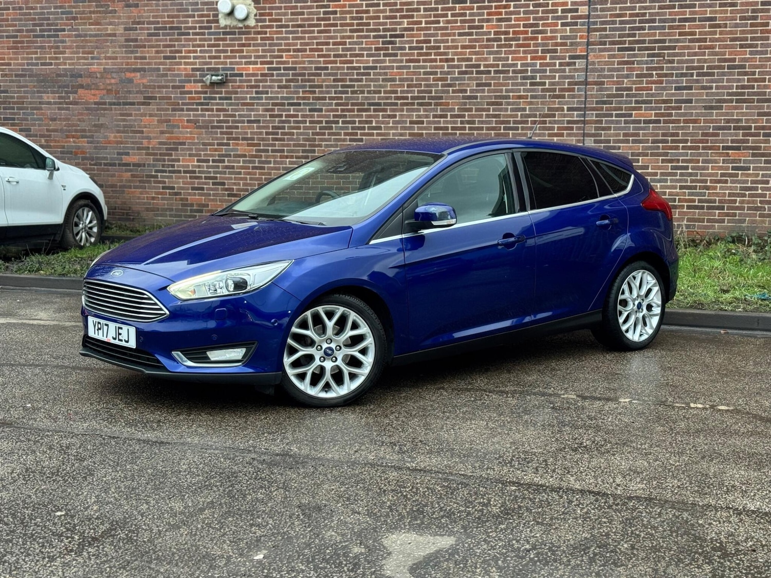 Used Ford Focus 2017 for sale - 77612698: Photo 9