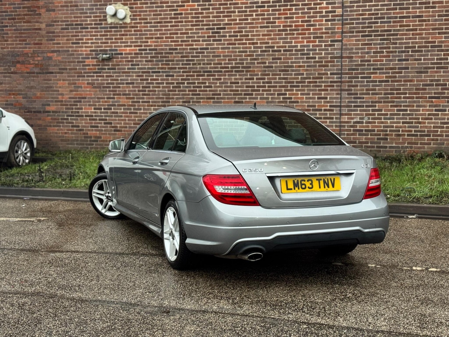 Used Mercedes-Benz C Class 2013 for sale - 77523594: Photo 15