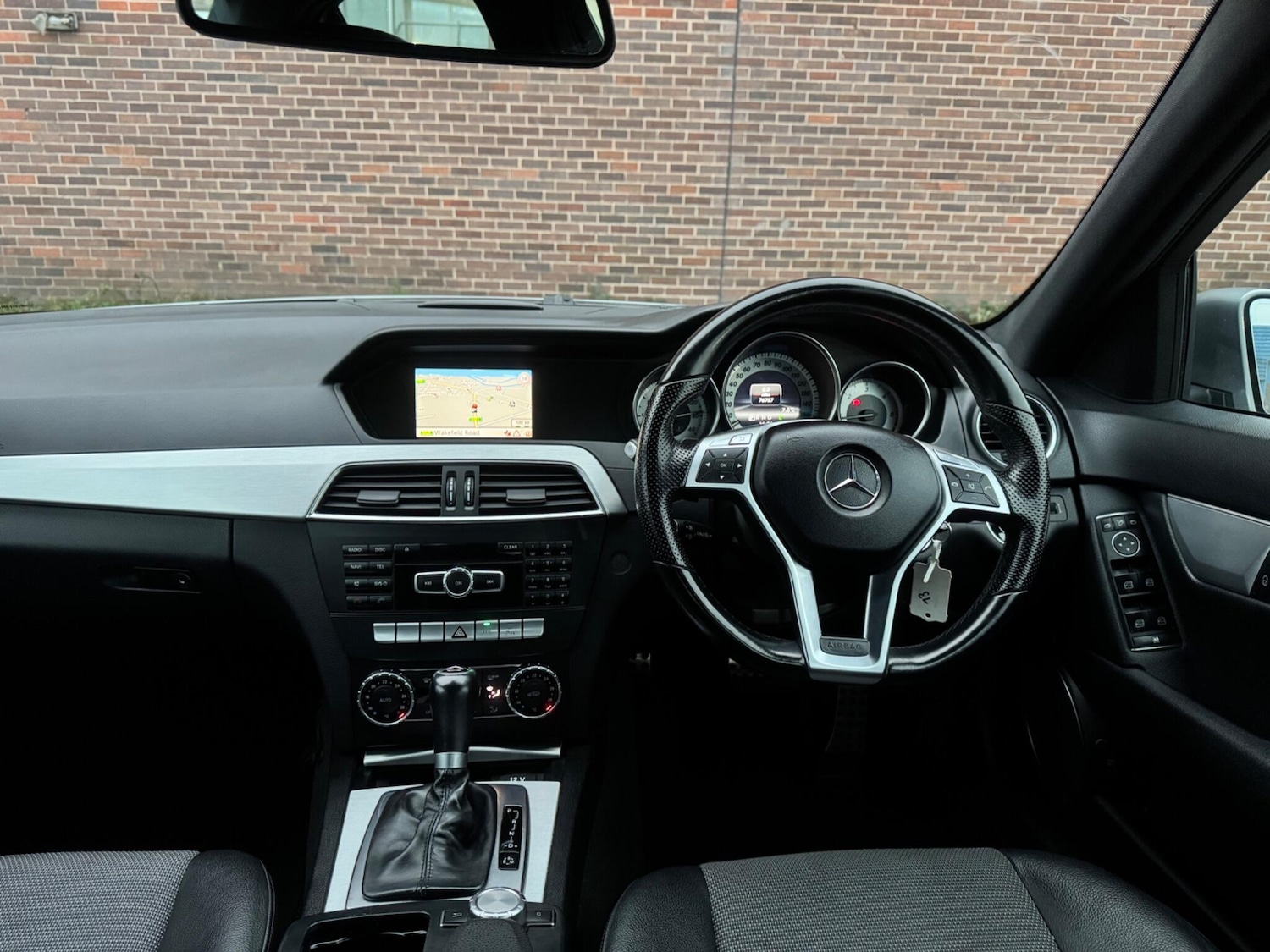 Used Mercedes-Benz C Class 2013 for sale - 77523594: Photo 22