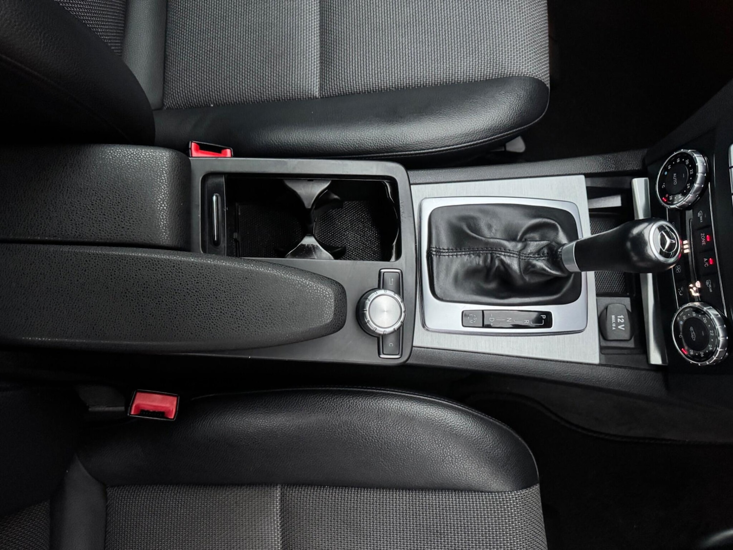 Used Mercedes-Benz C Class 2013 for sale - 77523594: Photo 24