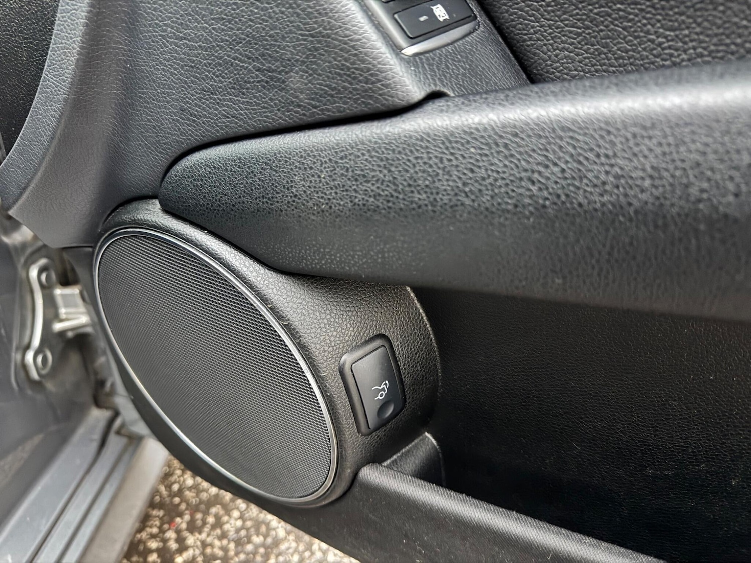 Used Mercedes-Benz C Class 2013 for sale - 77523594: Photo 32