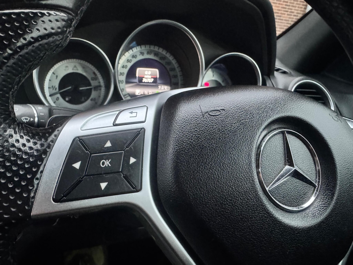 Used Mercedes-Benz C Class 2013 for sale - 77523594: Photo 36