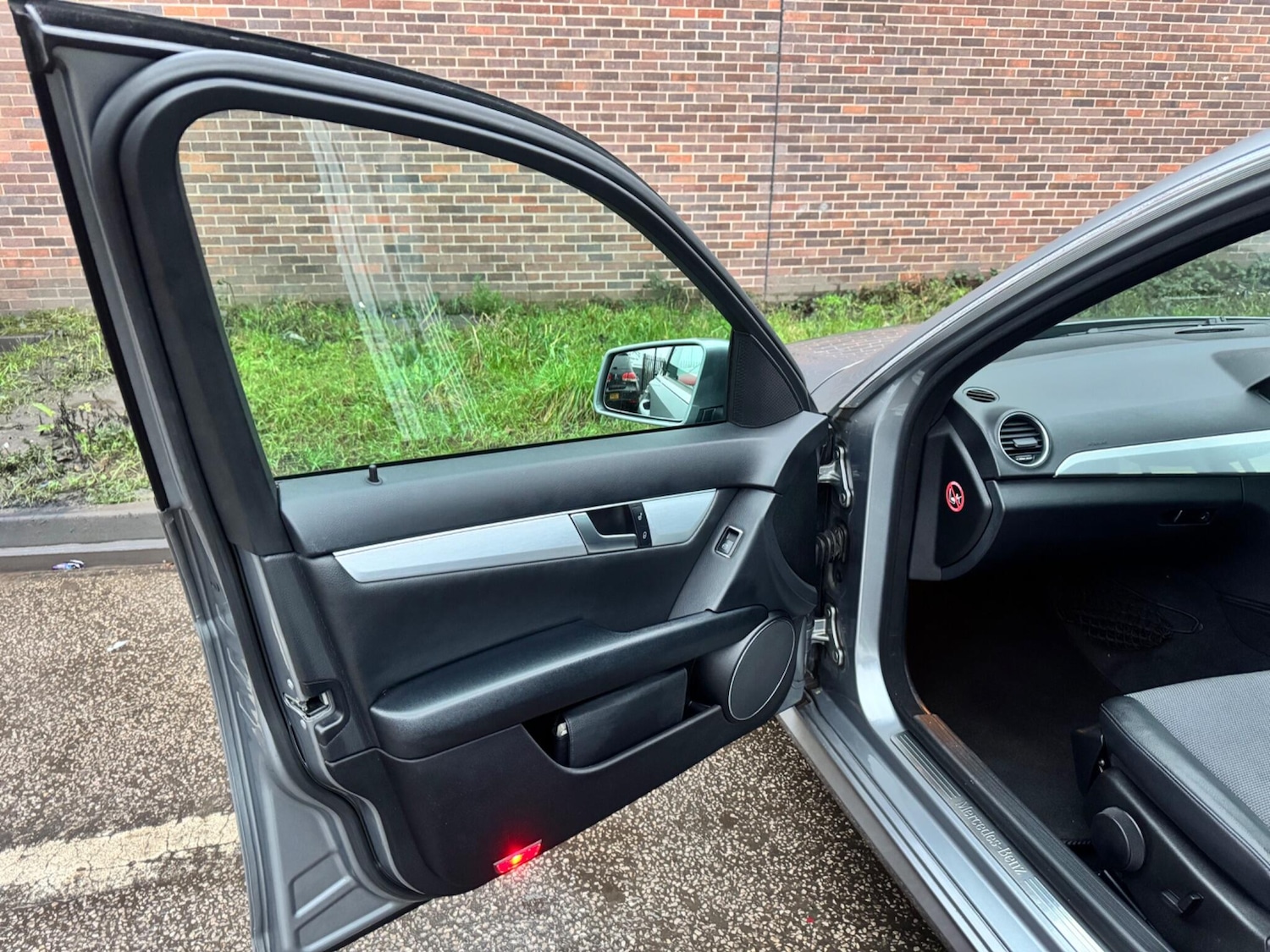 Used Mercedes-Benz C Class 2013 for sale - 77523594: Photo 37