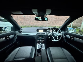 Used Mercedes-Benz C Class 2013 for sale - 77523594: Photo