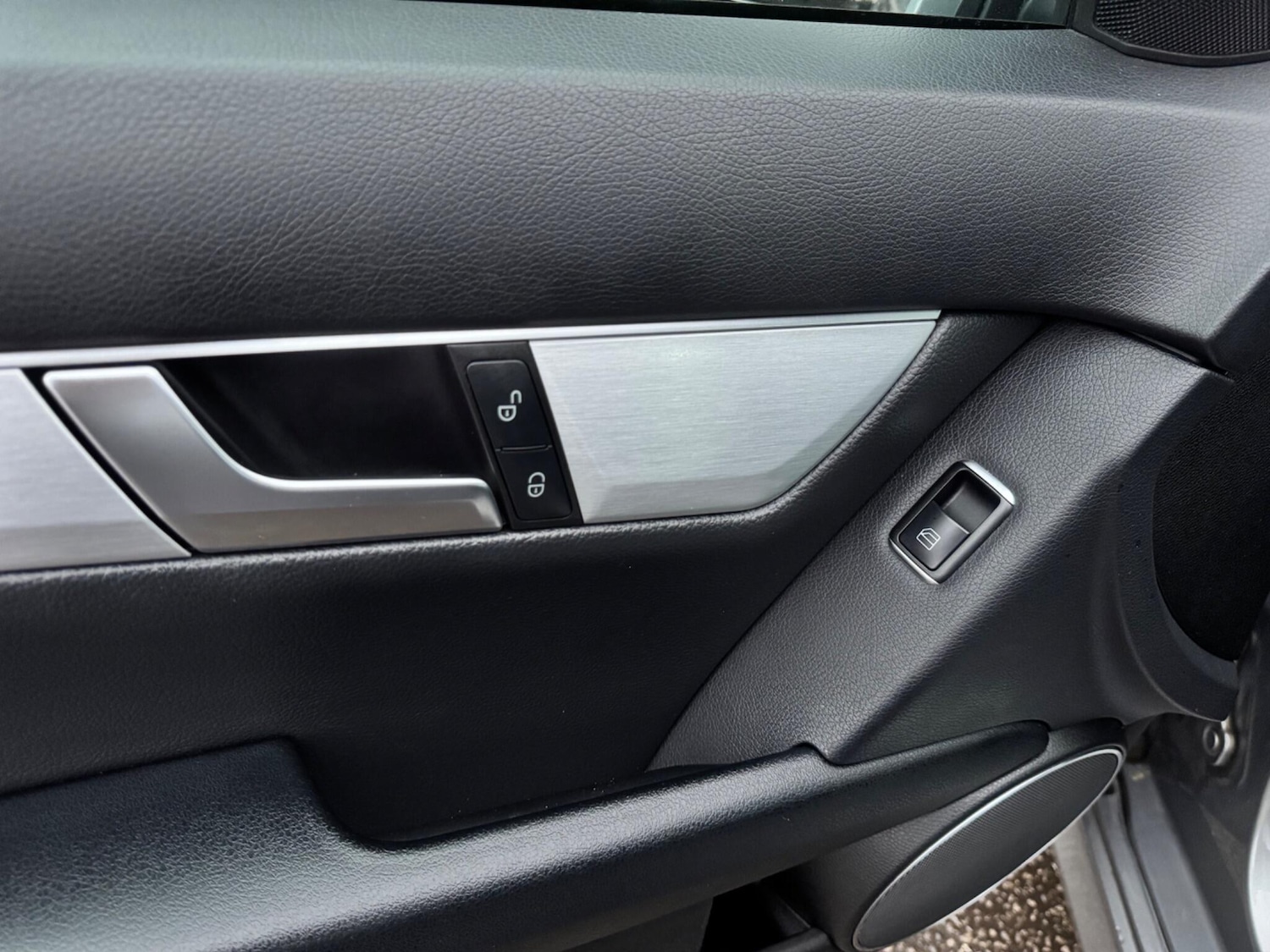 Used Mercedes-Benz C Class 2013 for sale - 77523594: Photo 49