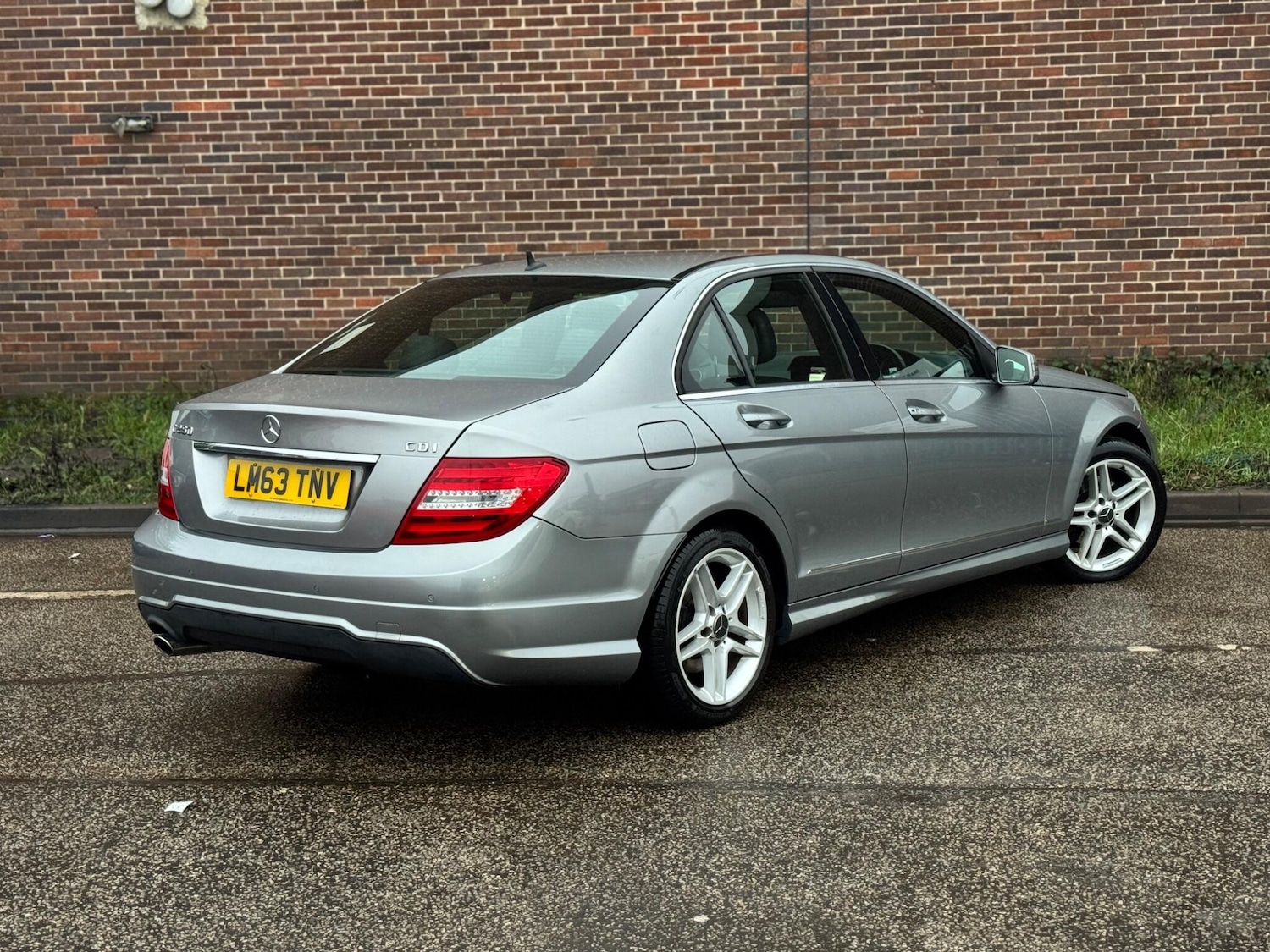 Used Mercedes-Benz C Class 2013 for sale - 77523594: Photo 6