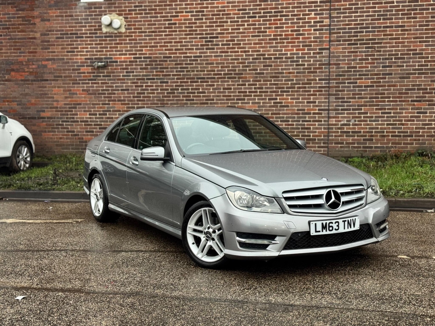 Used Mercedes-Benz C Class 2013 for sale - 77523594: Photo 7