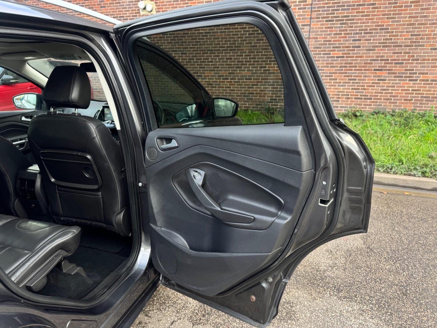 Used Ford Kuga 2016 for sale - 76432082: Photo 38